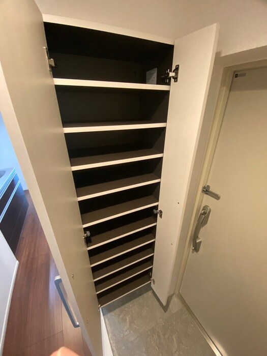 物件内観写真17　(靴箱)