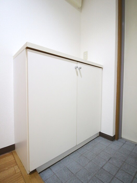 物件内観写真17　(靴箱)