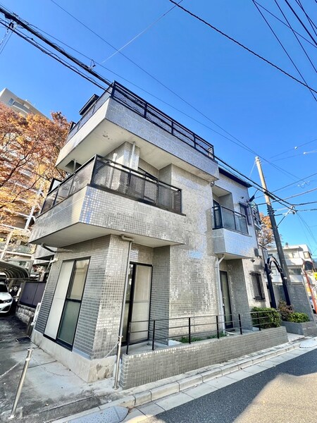 ア－バンハイム吉敷外観写真