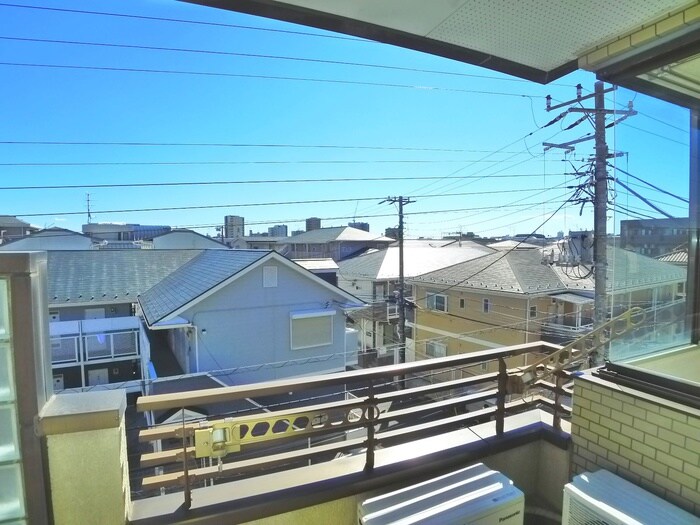 物件内観写真17　(室内からの展望)