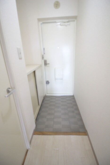 物件内観写真16　(廊下)