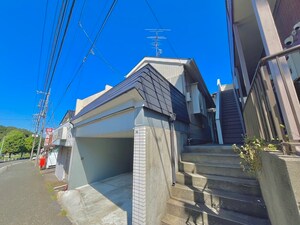 上白根ハイム（２号棟）外観写真
