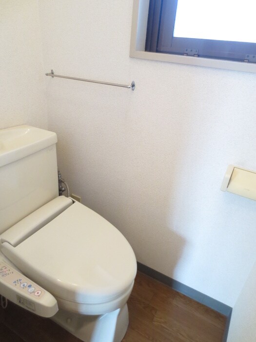 物件内観写真16　(トイレ)