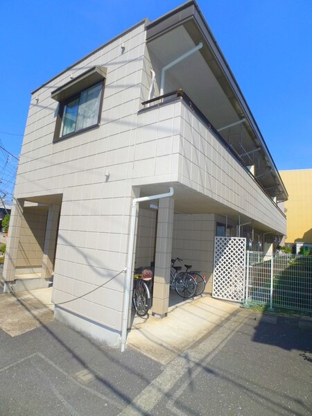 ベルバレ－外観写真