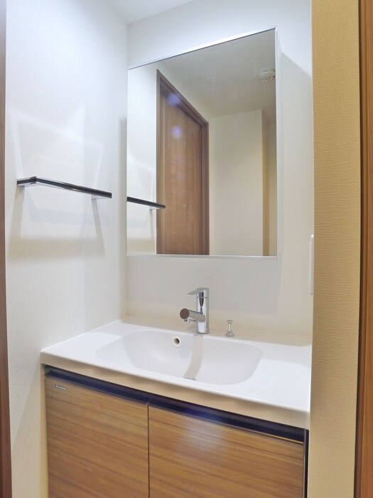 物件内観写真13　(洗面)