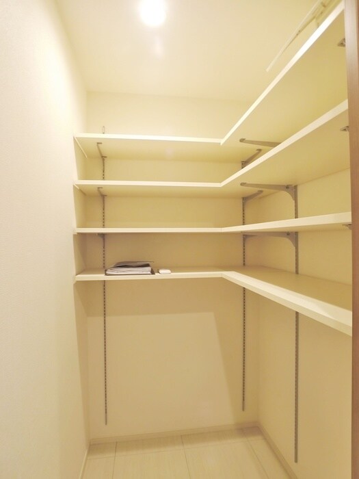 物件内観写真17　(靴箱)