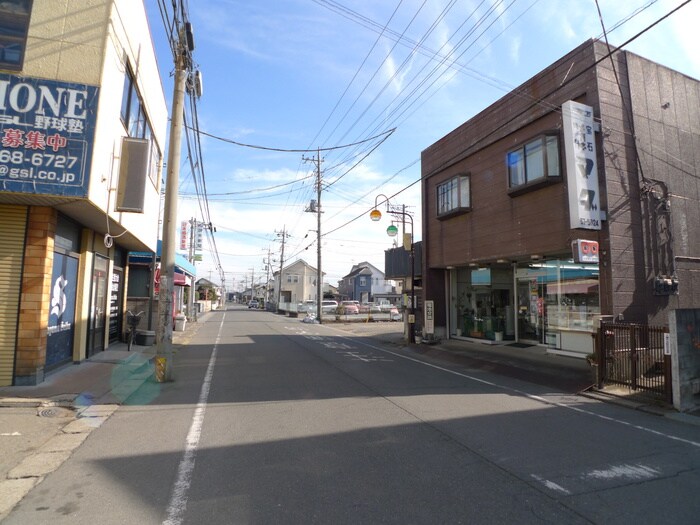 物件外観写真4　(周辺環境)