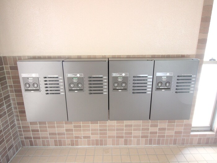 物件外観写真3　(建物設備)