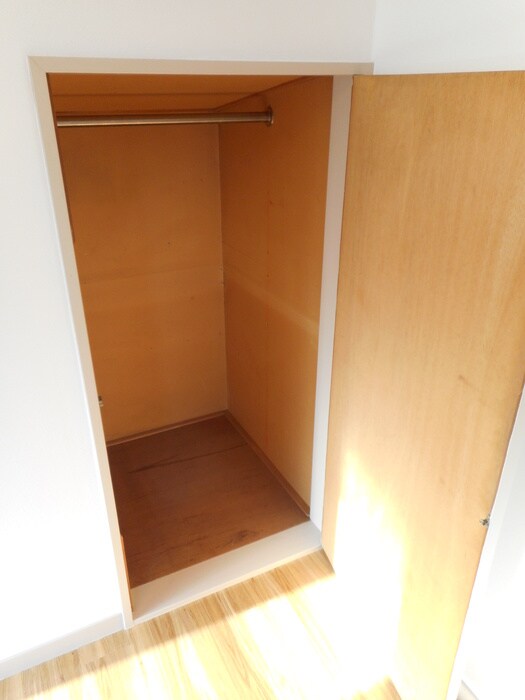物件内観写真13　(収納)