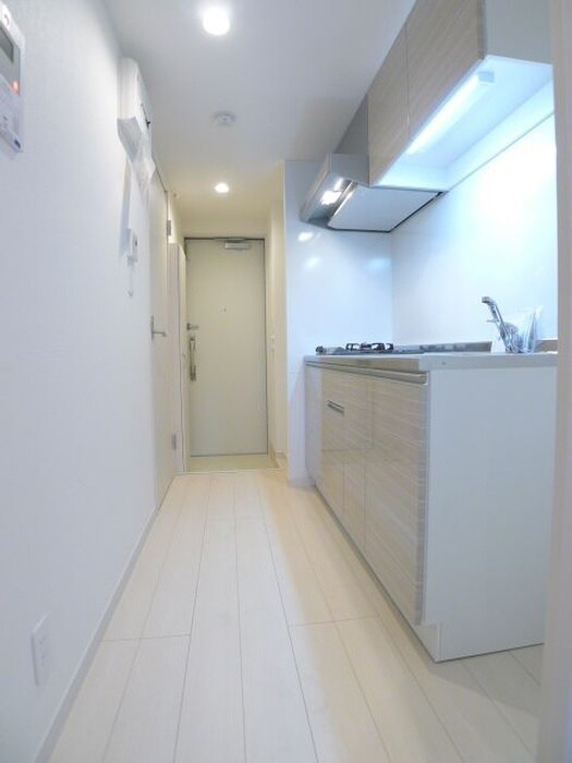 物件内観写真20　(廊下)