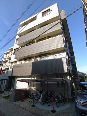 ビューノ浦和イースト外観写真