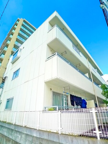 プラザ本間外観写真