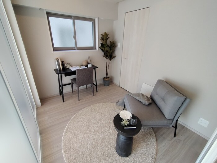 物件内観写真9　(居室)