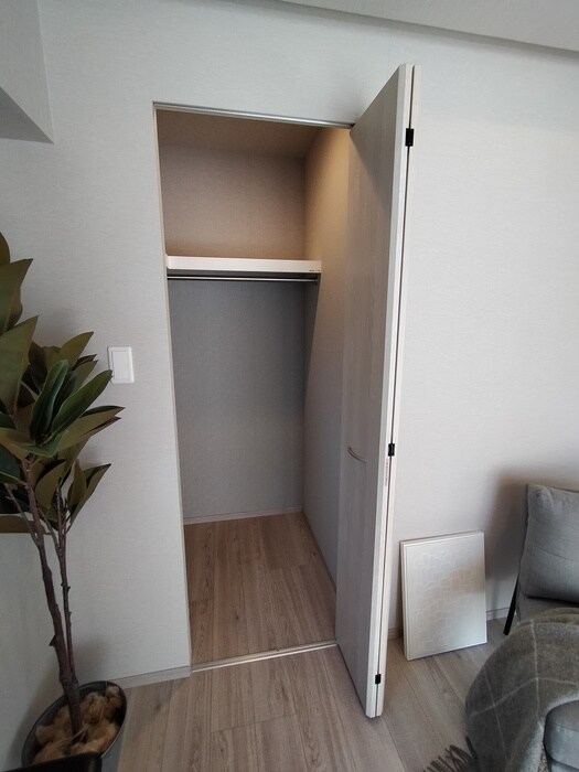 物件内観写真17　(収納)