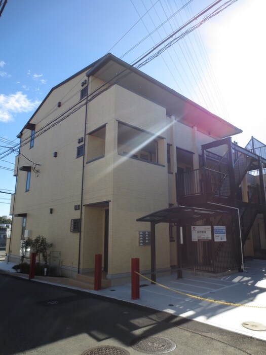 物件外観写真2　(外観写真)