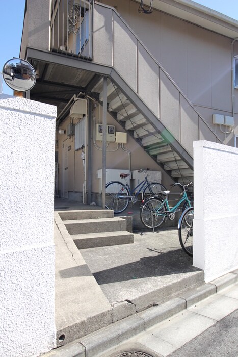 物件外観写真3　(外観写真)