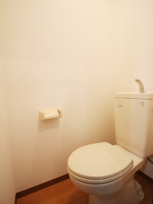 物件内観写真12　(トイレ)