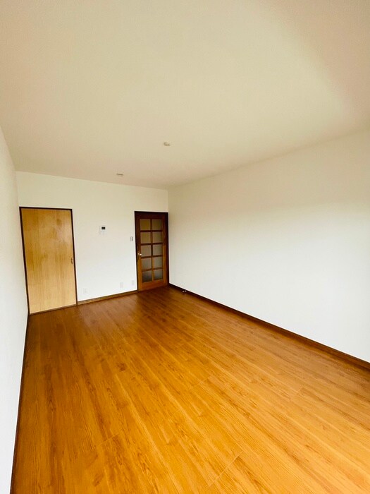 物件内観写真6　(居室)