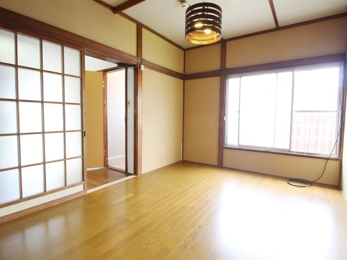 物件内観写真4　(居室)