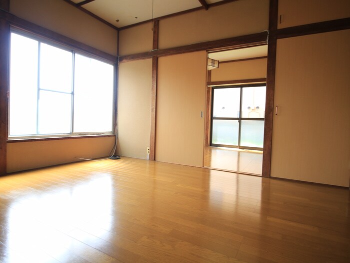 物件内観写真5　(居室)