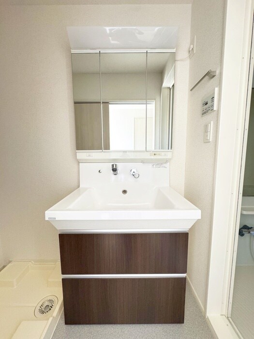 物件内観写真16　(洗面)