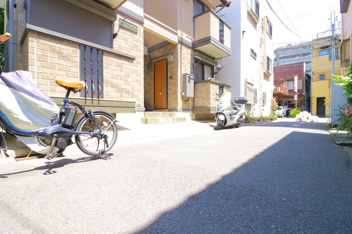 物件外観写真6　(周辺環境)