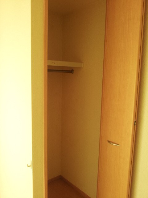 物件内観写真10　(収納)
