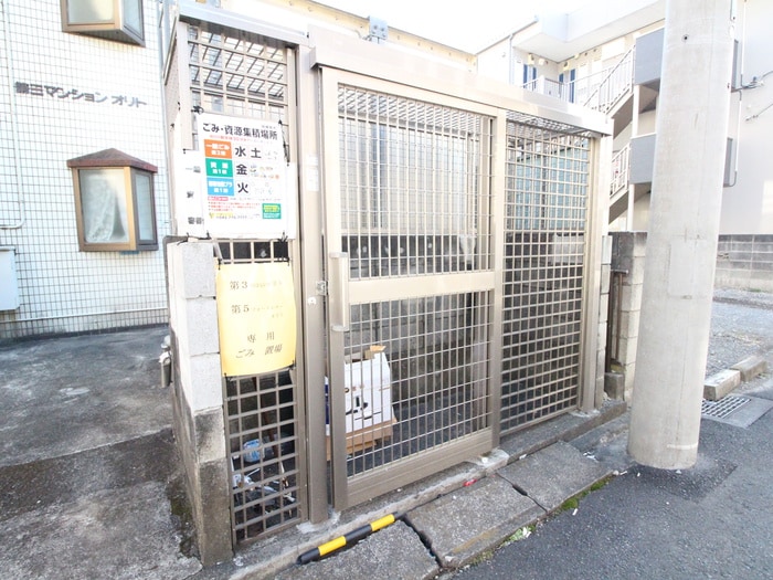 物件外観写真3　(建物設備)