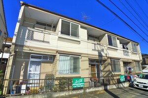 第二コ－ポオオツカ外観写真