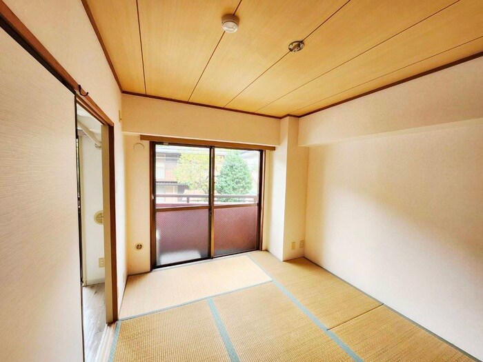 物件内観写真9　(居室)