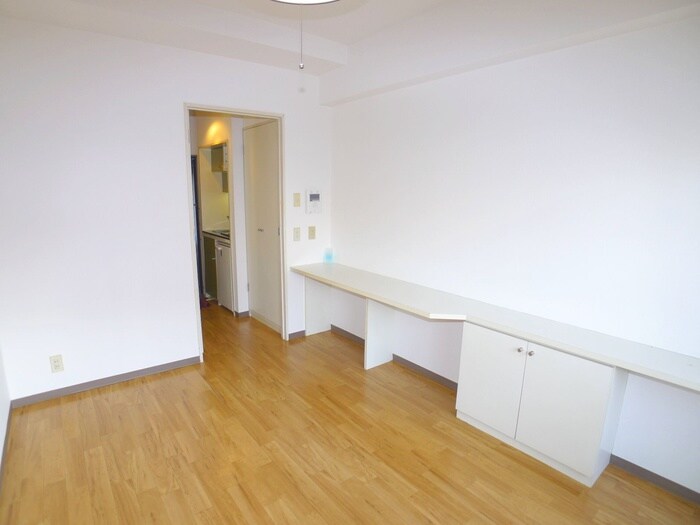 物件内観写真5　(居室)