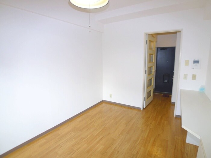 物件内観写真6　(居室)