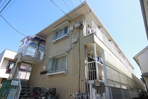 下連ハイム外観写真