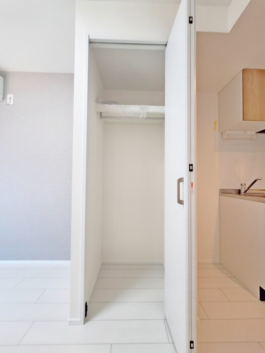 物件内観写真13　(収納)