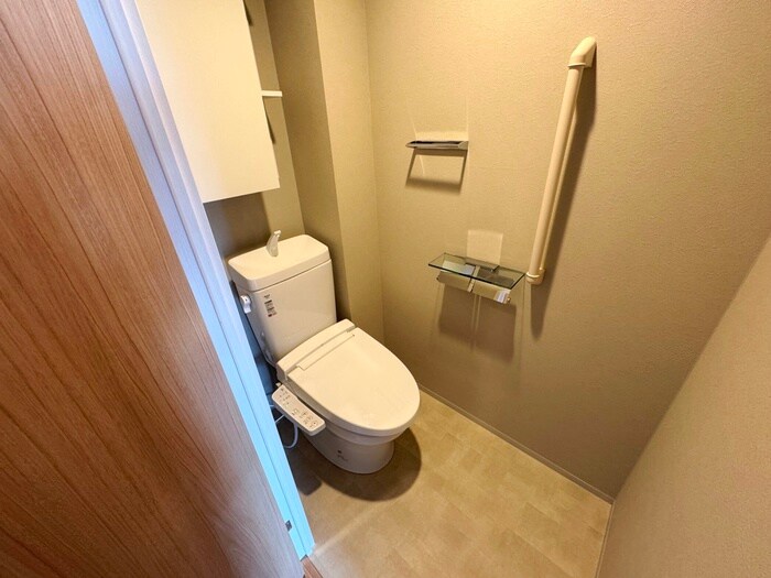 物件内観写真12　(トイレ)