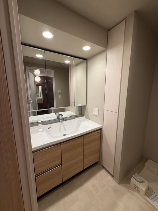 物件内観写真12　(洗面)