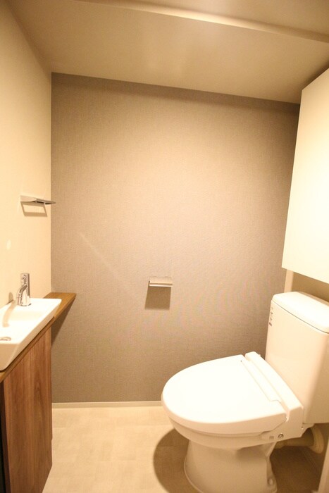 物件内観写真16　(トイレ)