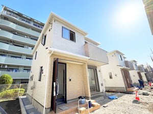ヒラマシオン　K棟外観写真