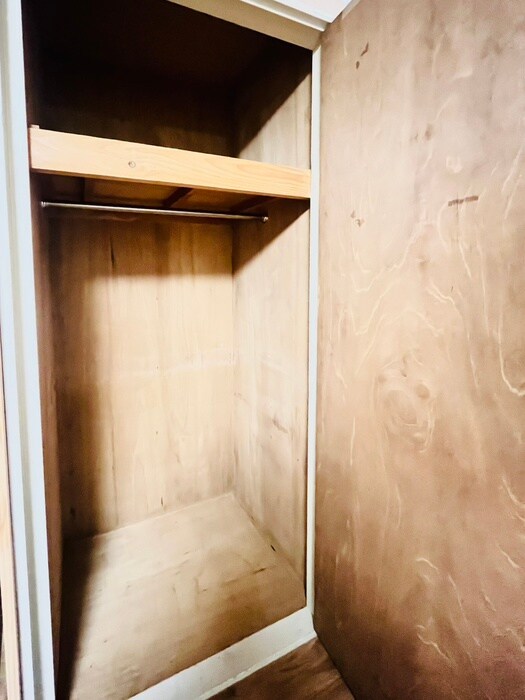 物件内観写真12　(収納)