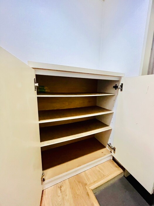 物件内観写真14　(靴箱)