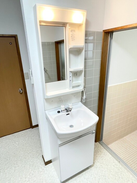 物件内観写真14　(洗面)