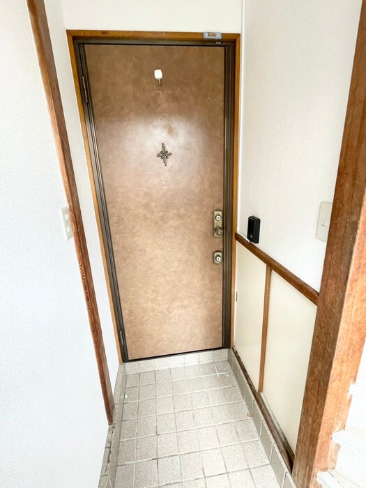 物件内観写真20　(玄関)