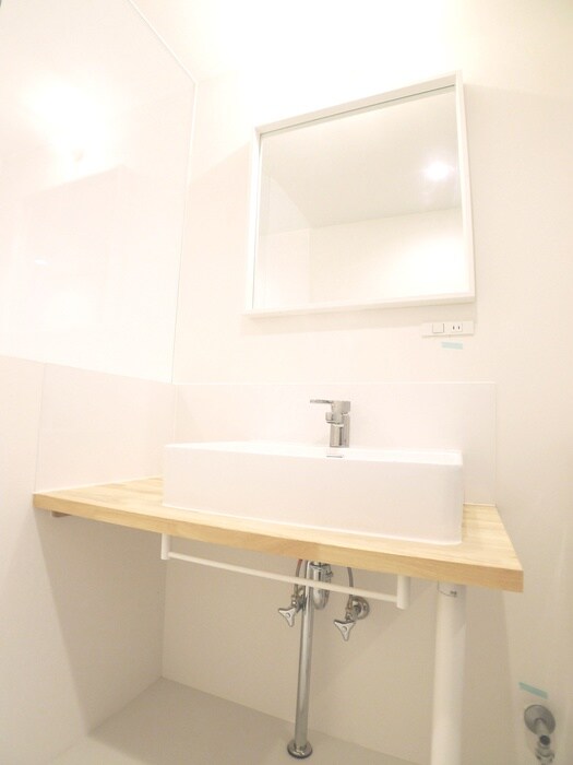 物件内観写真11　(洗面)