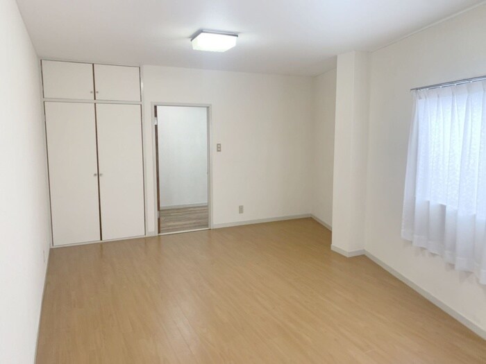 物件内観写真18　(居室)