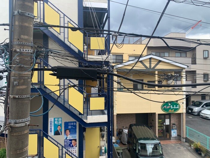 物件内観写真20　(室内からの展望)