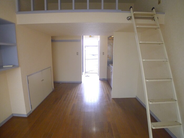 物件内観写真7　(居室)