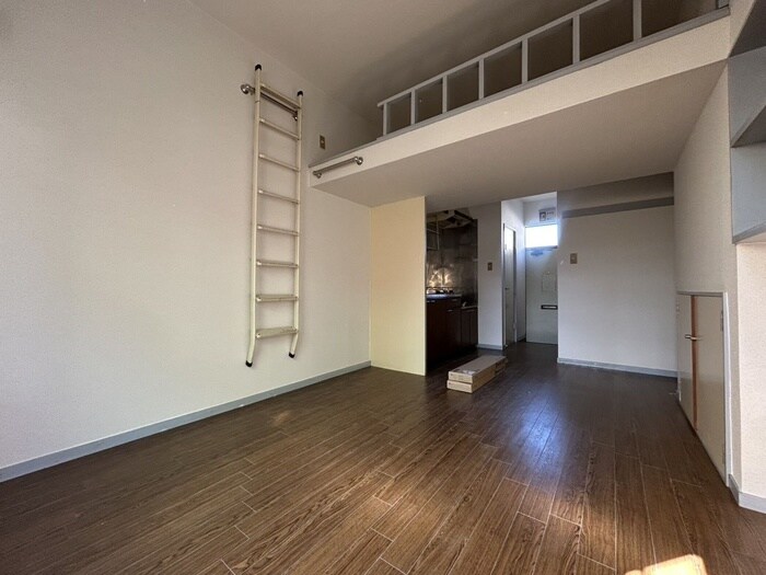 物件内観写真10　(居室)