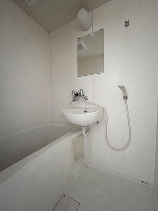 物件内観写真14　(バス／シャワールーム等)