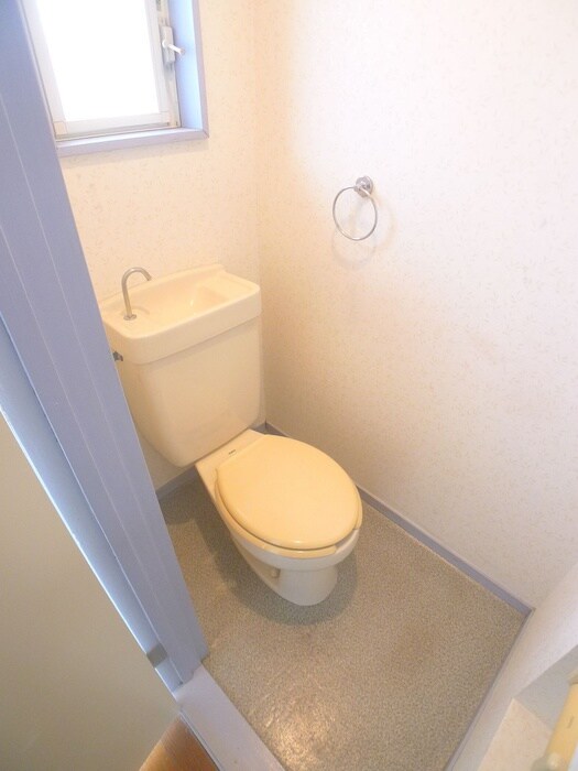 物件内観写真16　(トイレ)