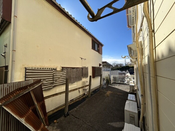 物件内観写真22　(室内からの展望)